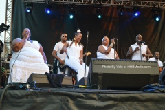 Loose Ends Performance 2