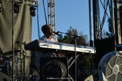 Avery Sunshine Performing