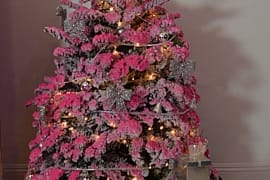 rosa-acosta-christmas-tree