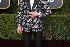 Darren-Criss-Golden-Globe-Awards-2019-Red-Carpet-Fashion